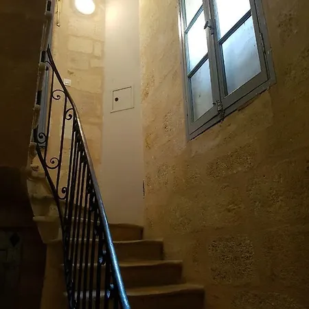 Au Coeur Du Vieux Apartament